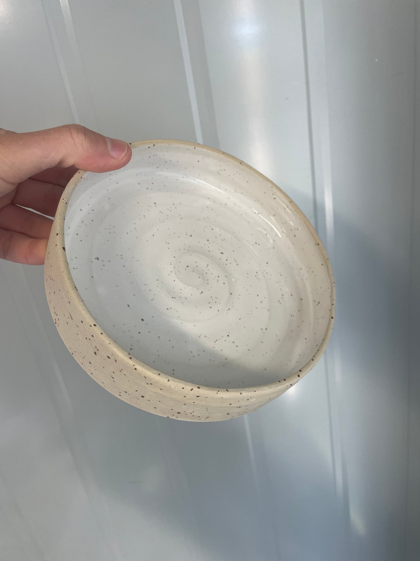 White plate bowl