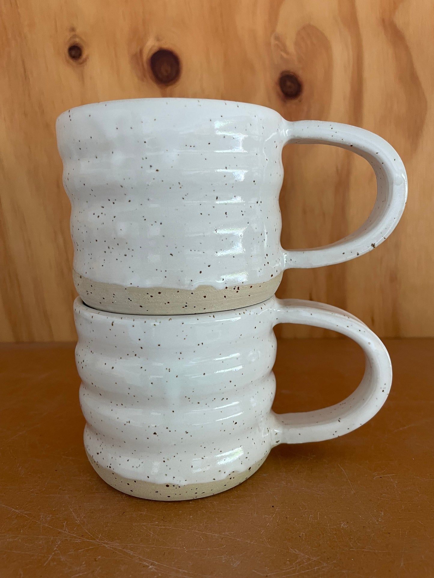 Speckled Wavey Cup