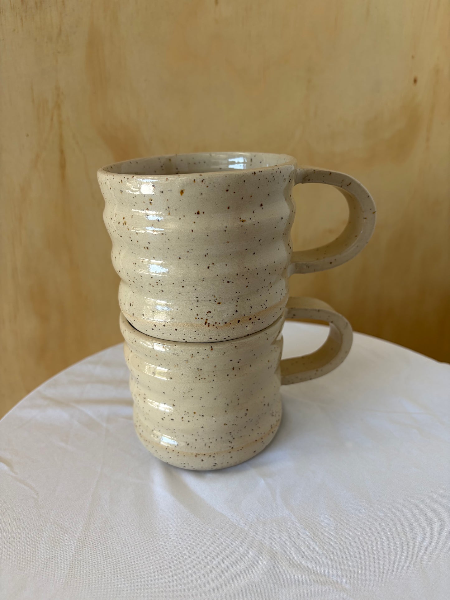 Speckled Wavey Cup